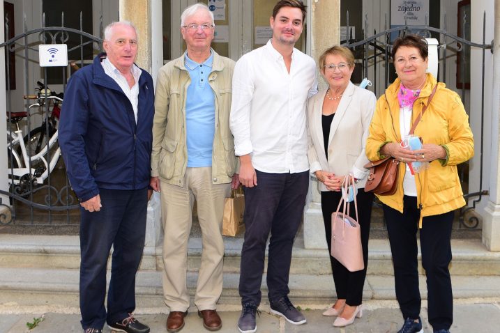 Karmelo Kamalić, Mauricio Pinezić, Marin Gregorović, Lina Negovetić i Bruna Deželić / Foto Walter Salković