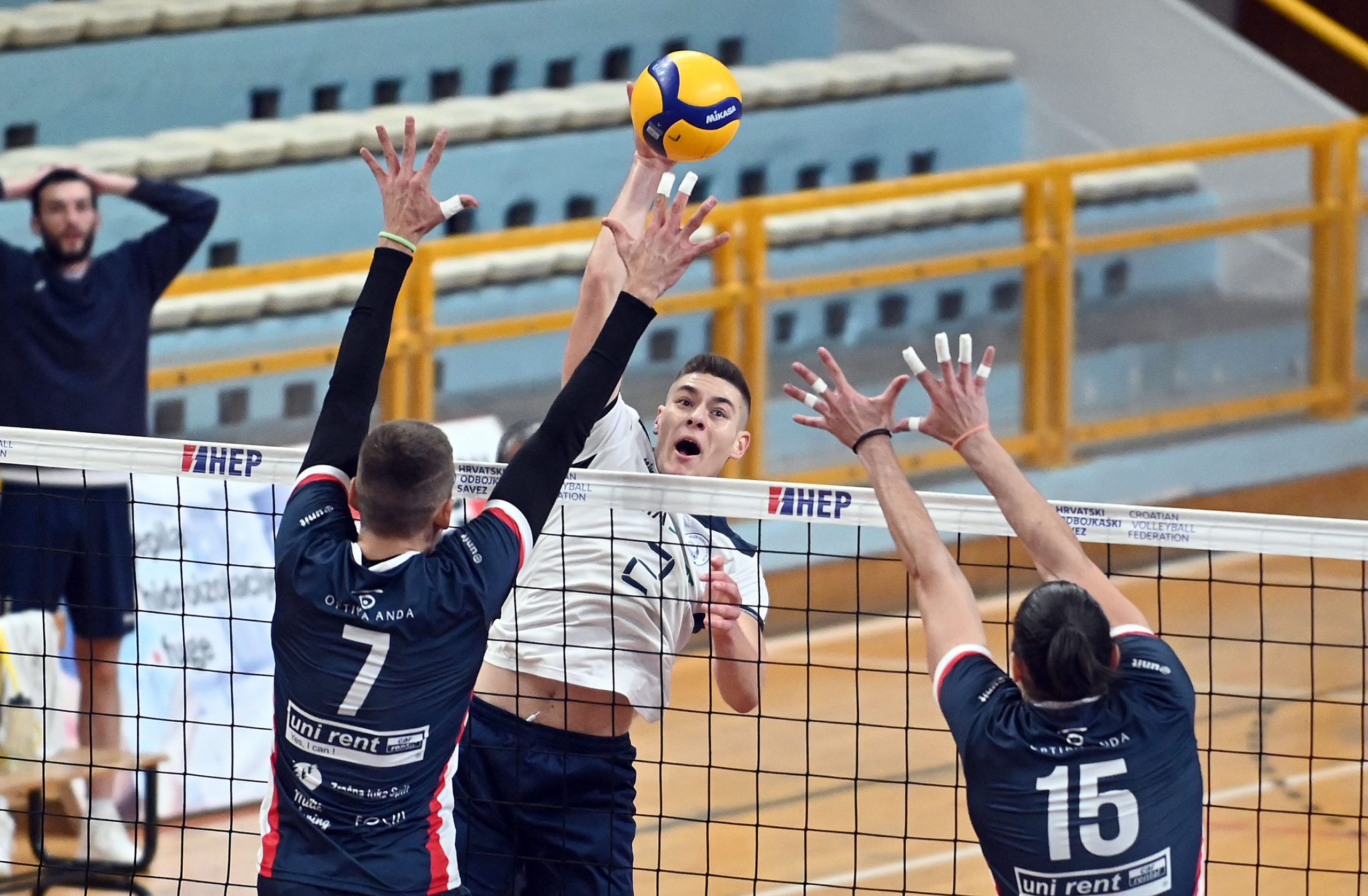 Karlo Stanić/V. KARUZA