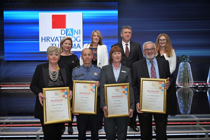 Laureati za pamćenje - Dr. Vlasta Brozičević, Zoran Škoro i Mira Fabo, a Ivana Tomljanović i Snježana Jokić nisu mogle prisustvovati dodjeli priznanja / Snimio Mateo LEVAK