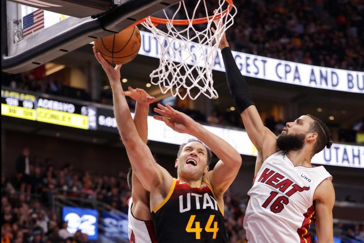 Bojan Bogdanović, Max Strus i Caleb Martin/Foto REUTERS