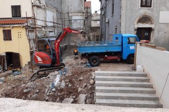 Radovi na Kući senjskih književnika u zaštićenoj jezgri grada Senja / Foto D. PRPIĆ