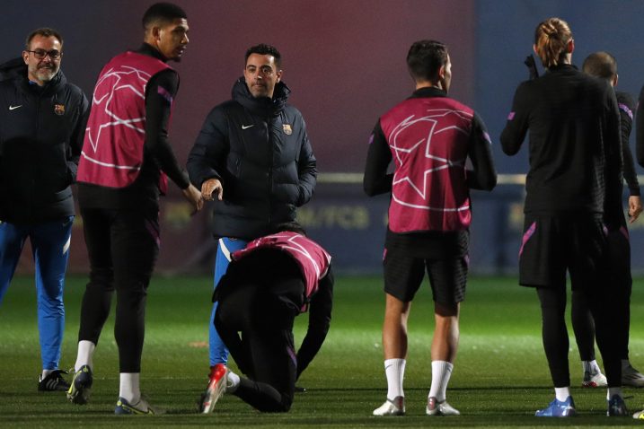 Xavi na treningu Barcelone/Foto REUTERS