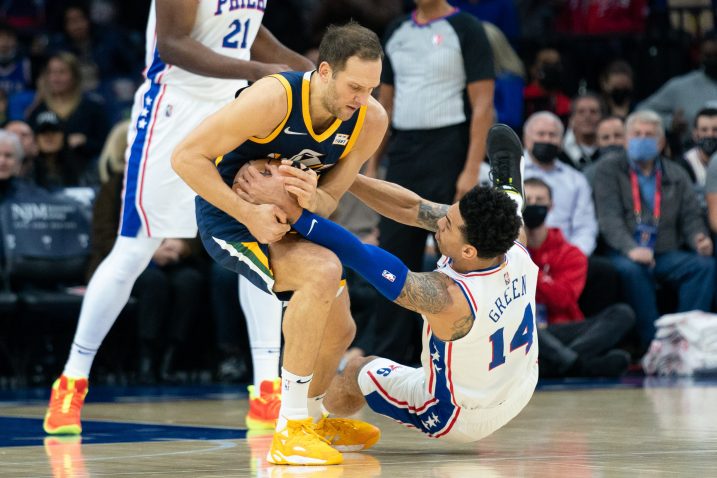 Bojan Bogdanović i Danny Green/Foto REUTERS