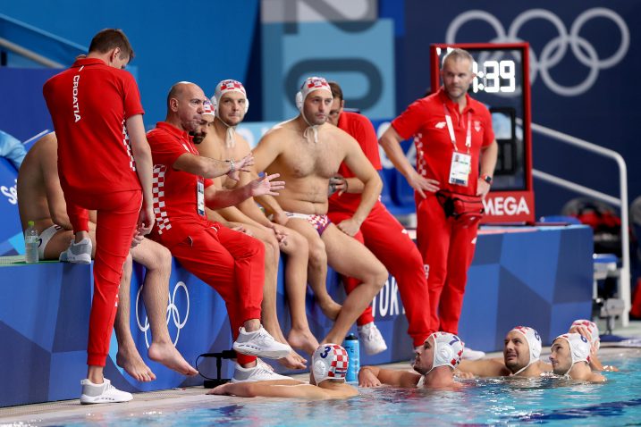 Vaterpolisti Hrvatske i izbornik Tucak/Foto REUTERS