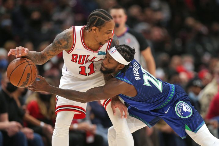 DeMar DeRozan i Patrick Beverly/Foto REUTERS