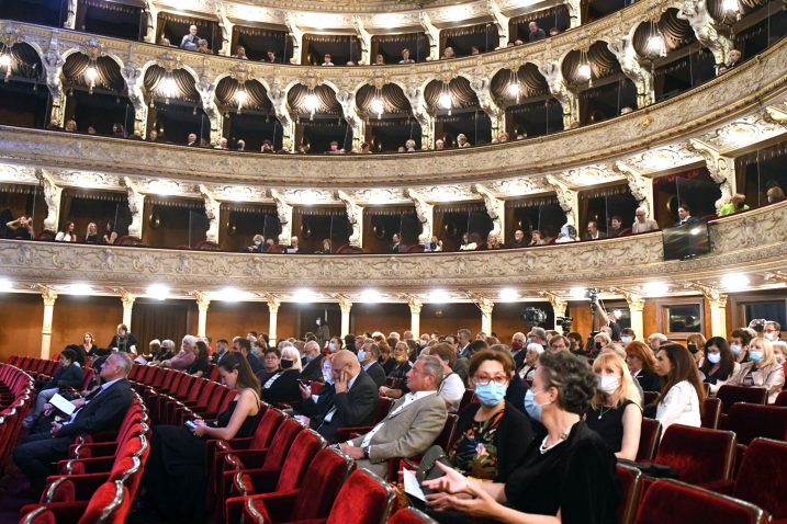 Jer da bi nacionalno kazalište bilo nacionalno, točno je propisano što sve mora imati i kako mora biti ustrojeno. A to kako je ustrojeno jednostavno je – skupo / Snimio VEDRAN KARUZA