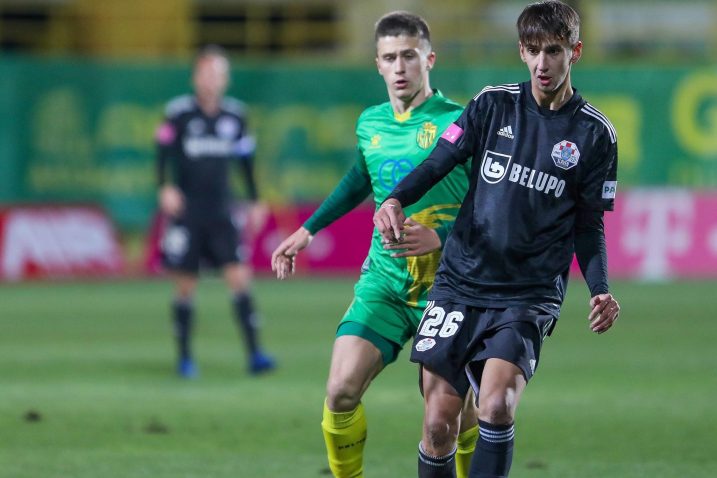 POTPIS KAO VELIKA NAGRADA - Mihail Caimacov/Foto PIXSELL