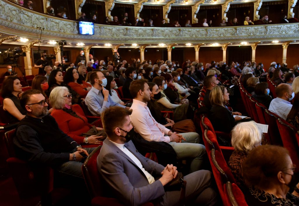 Opet brojna publika u riječkom kazalištu / Foto M. Gracin