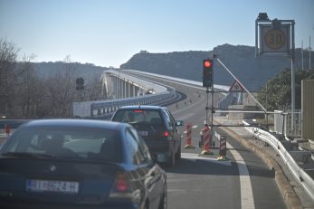 Tijekom uskrsnog vikenda neće biti crvenog svjetla na semaforu na Krčkom mostu / Foto M. LEVAK