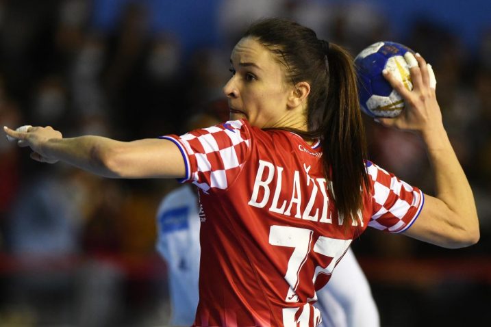 DVANAEST POGODAKA - Valentina Blažević/Foto PIXSELL