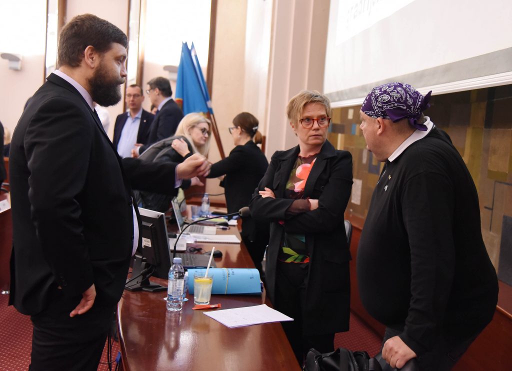 Vedran Vivoda, Ana Trošelj i Robert Salečić ponovo u vijećnici na Korzu / Snimio Sergej DRECHSLER