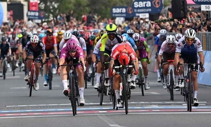 Arnaud Démare, Caleb Ewan i Mark Cavendish