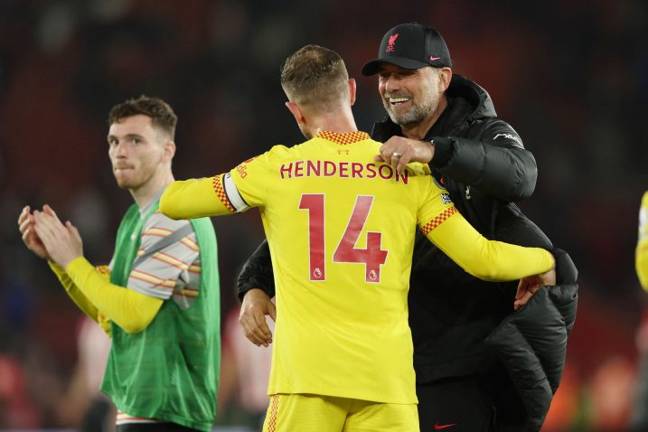 Jurgen Klopp i Jordan Henderson/Foto REUTERS