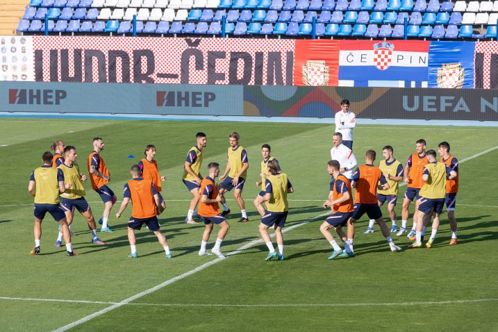 TRENING U GRADSKOM VRTU - Izbornik s Vatrenima/Foto PIXSELL