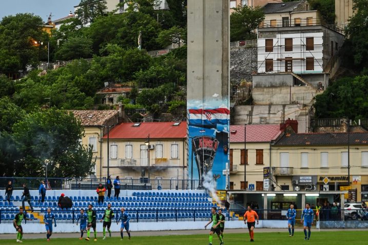 DRUGA HNL NI NA NEBU, NI NA ZEMLJI - Crikveničani će još malo strepjeti/Foto M. LEVAK