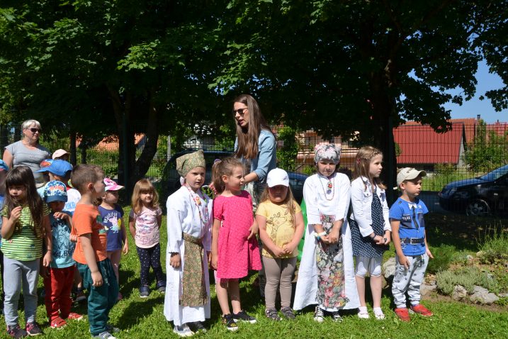 Ova ekipa izrecitirala je Eko kodeks - jasno i glasno / Snimio M. KRMPOTIĆ