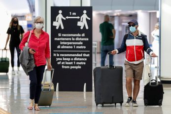 Ilustracija putnika u zrakoplovnoj luci Fiumicino / Foto Reuters
