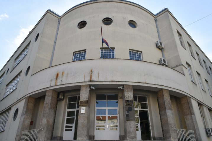 Brojni administrativni propusti utvrđeni su provedenim nadzorom u Klasičnoj gimnaziji u Zagrebu / Foto DAVORIN VIŠNJIĆ/PIXSELL