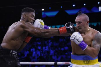 Anthony Joshua i Oleksandr Usik/Foto REUTERS