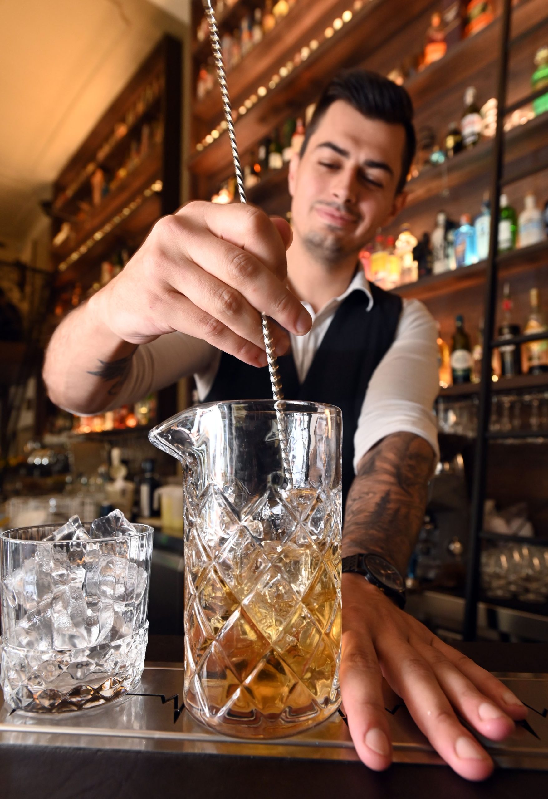  Znanje o koktelima stjecao na European Bartender Schoolu - Matej Šimanić / Foto MARKO GRACIN 