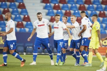 VESELJE PA TUGA - Slavlje nakon ranog gola Hajduka/Foto PIXSELL