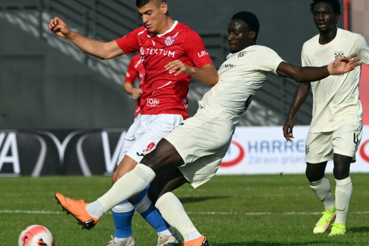 SUSRET S BIVŠIM KLUBOM - Džemal Ibiši i Emmabuel Okeke James/Foto M. GRACIN