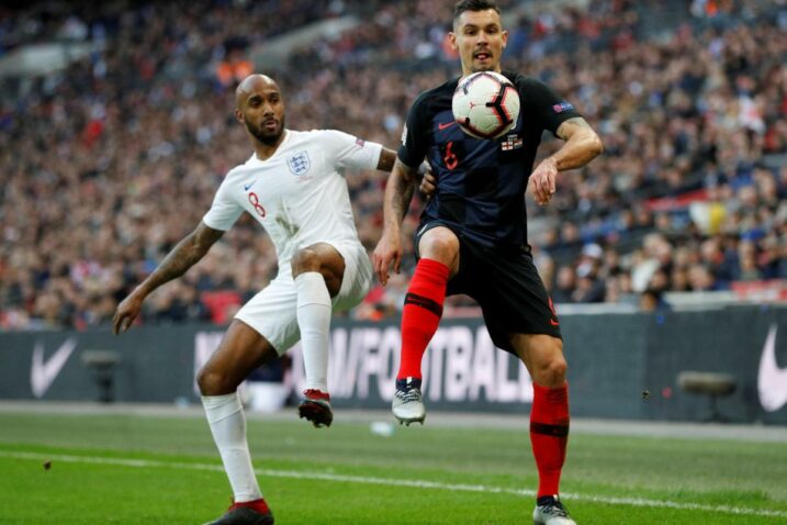 Fabian Delph i Dejan Lovren/Foto REUTERS