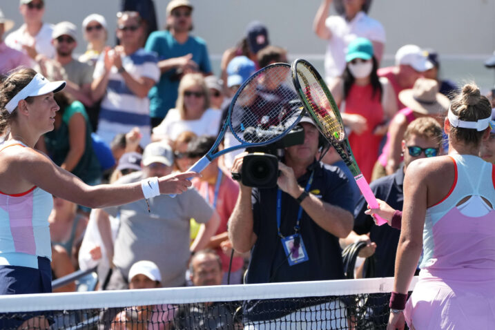 Victoria Azarenka i Marta Kostyuk/Foto REUTERS