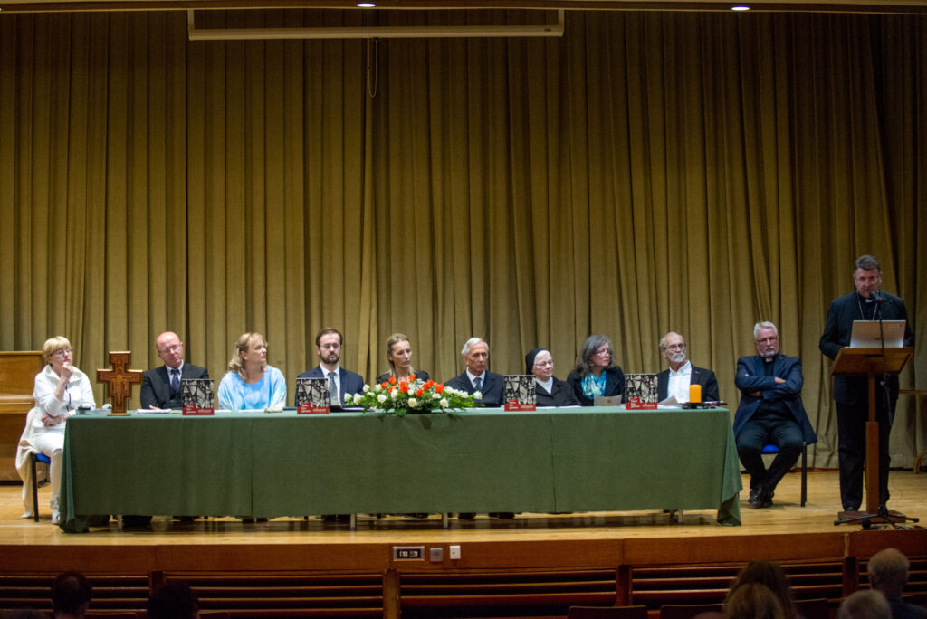 Okrugli stol u crkvi Sv. Križa / Snimio Josip Mišković