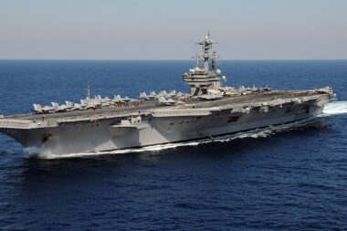 USS George H W Bush / By U.S. Navy photo by Mass Communication Specialist 3rd Class Nicholas Hall / wikimedia