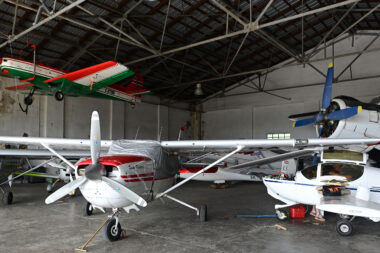 Hangar na Grobničkom polju / Foto Vedran KARUZA