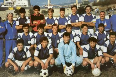 Momčad Kraljevica s kraja 80-tih godina: Gornji red: trener Tomić, domar Mužević, Šaban, Opalić, Jambrošić, Murica, Lukić, Ivić, Tomić, tajnik Rukavina, doktor Cesarec, drugi red: Čejvanović, Mladanić, Malnar, Klapan, Jović, Tomakić, donji red: Sertić, Pušić, Silvano Filipović, Orlić i Jurković
