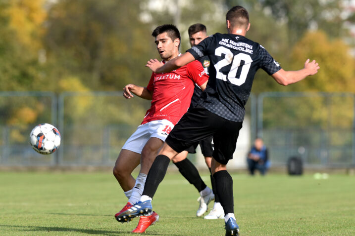 Ennio Travaglia i Ivan Žutić tijekom ogleda Orijenta i Hrvatskog dragovoljca/D. KOVAČEVIĆ