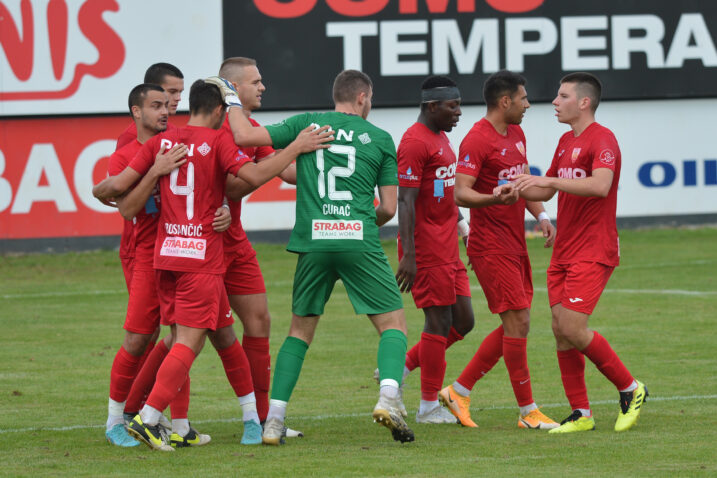 Foto M. LEVAK
