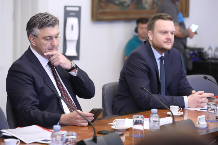 Dobro punjenje državne blagajne olakšat će rebalans premijeru Andreju Plenkoviću i ministru Marku Primorcu / Foto PATRIK MAČEK/PIXSELL