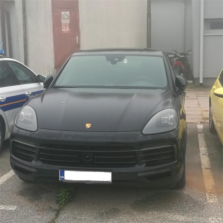Trajno mu oduzet Porsche Cayenne, bez prava na naknadu; postaje