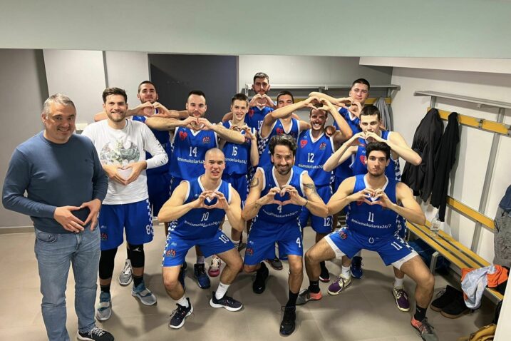Košarkaši Kastva nakon trijumfa nad Rudarom/Foto Facebook KK Kastav