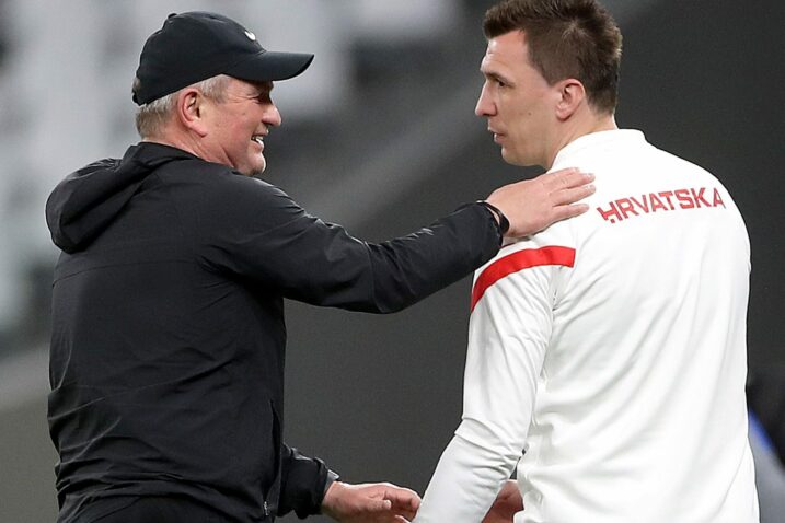 Matjaž Kek i Mario Mandžukić/Foto PIXSELL