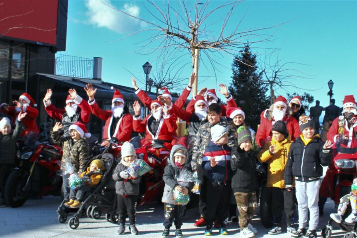 Moto Mrazovi ove će godine pridonijeti stvaranju božićnog ugođaja u Senju