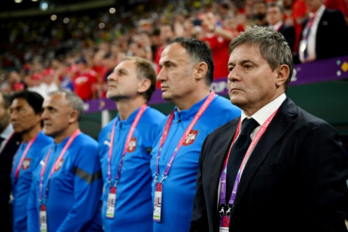 Dragan Stojković i suradnici u stožeru/Foto REUTERS