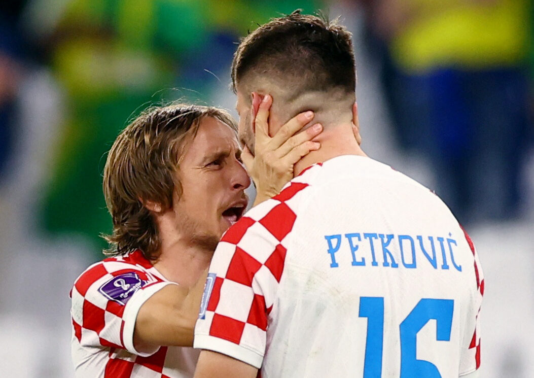 Luka Modrić i Bruno Petković/Foto REUTERS