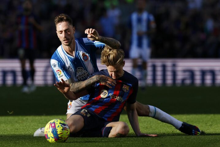 Fernando Calero i Frenkie de Jong/Foto REUTERS