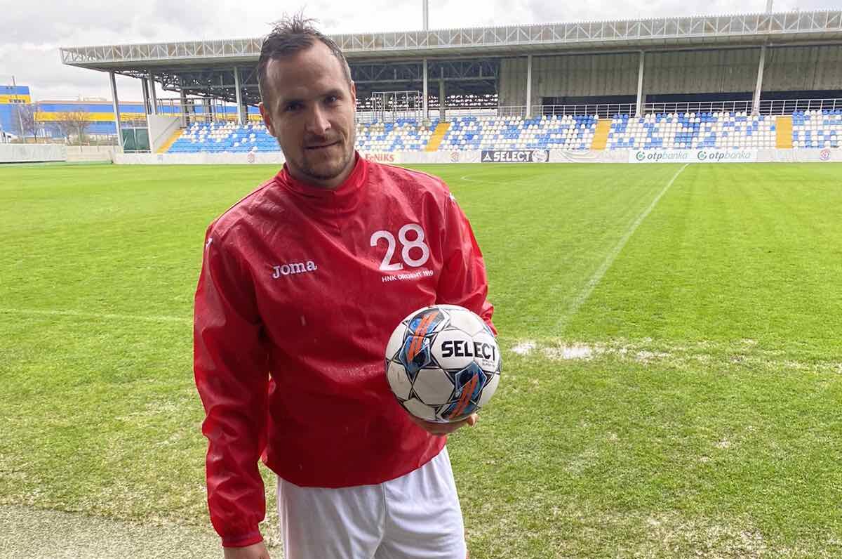 Mario Tadejević na stadionu Hrvatski vitezovi u Dugopolju