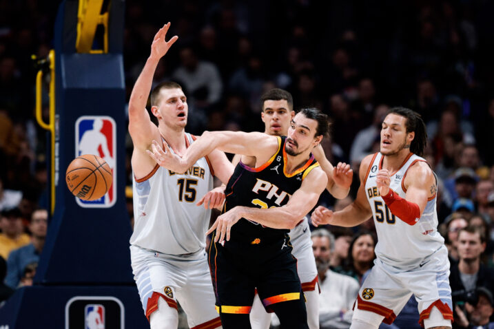 Nikola Jokić i Dario Šarić/Foto REUTERS