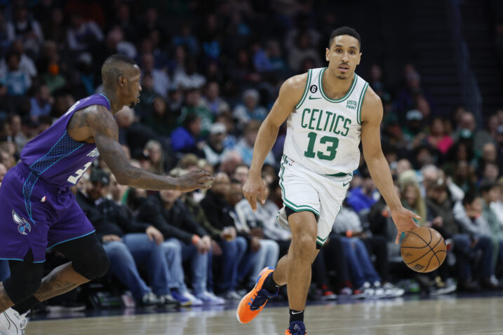 Malcolom Brogdon i Terry Rozier/Foto REUTERS