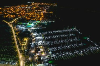 Najviše novih lampi dobila je puntarska zaobilaznica / Foto F. KARABAIĆ