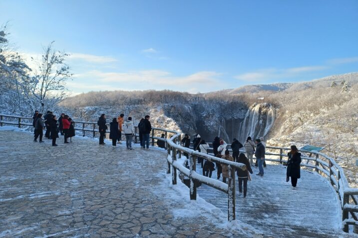 Kineskim turistima nikada nije bilo važno u koje doba godine dolaze na Plitvička jezera