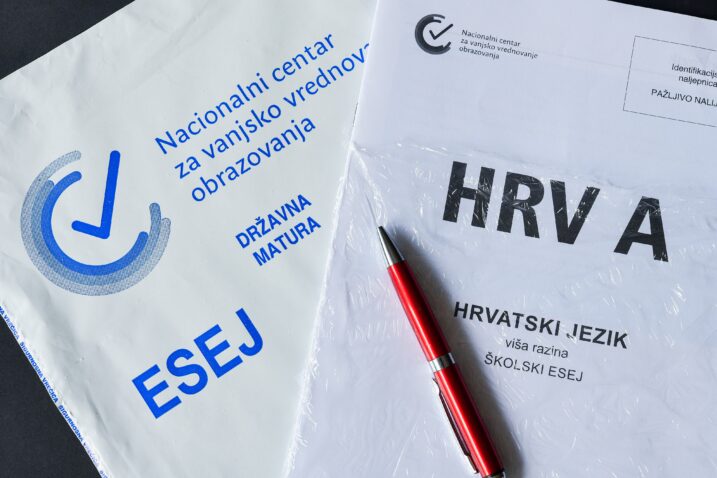 Ispit iz hrvatskog jezika prvi put se piše kao jedinstvena cjelina / Foto SANDRA ŠIMUNOVIĆ/PIXSELL