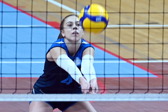 Mia Volarić/V. KARUZA