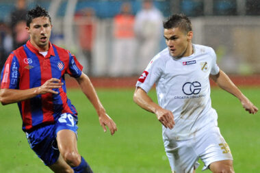 Josip Brezovec tijekom svojeg prvog Jadranskog derbija u dresu Rijeke početkom rujna 2012. godine/Foto Arhiva NL